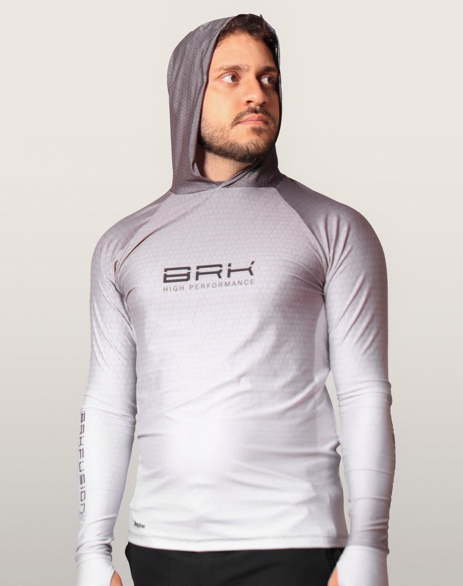 Camisa FusionX Brk Clean Branca e Cinza com Capuz e Proteção UV50+