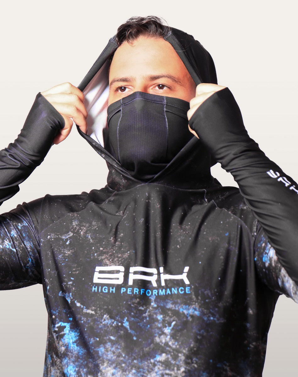 Camisa FusionX Brk Galaxy Preta e Azul com Capuz e Proteção UV50+