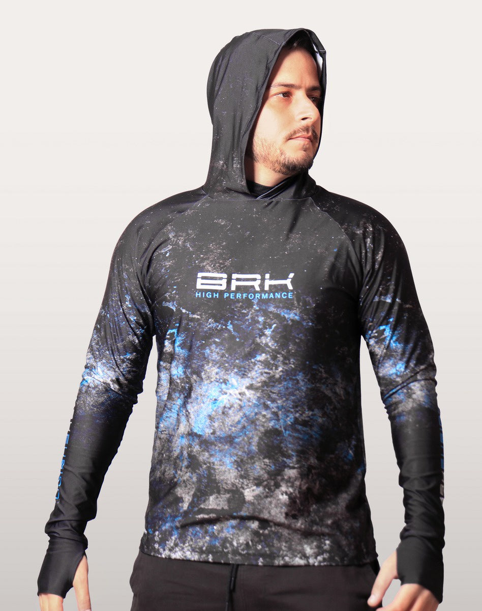 Camisa FusionX Brk Galaxy Preta e Azul com Capuz e Proteção UV50+