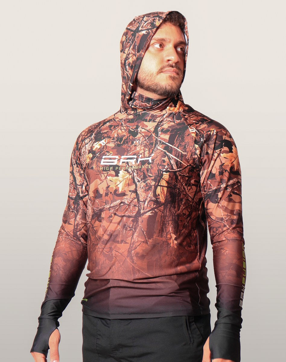 Camisa FusionX Brk Hunter Camuflada Galhos Marrom com Capuz e Proteção UV50+