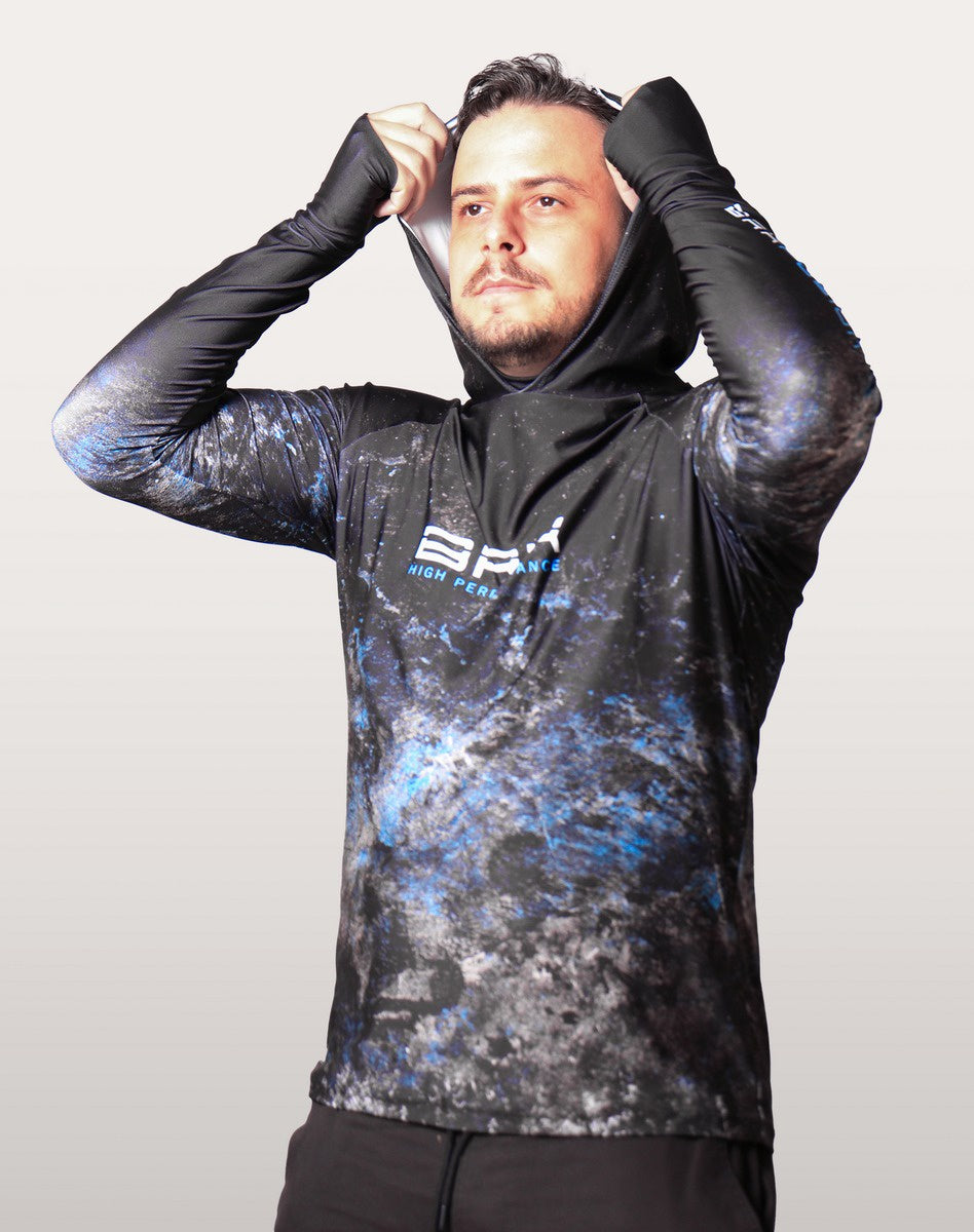 Camisa FusionX Brk Galaxy Preta e Azul com Capuz e Proteção UV50+