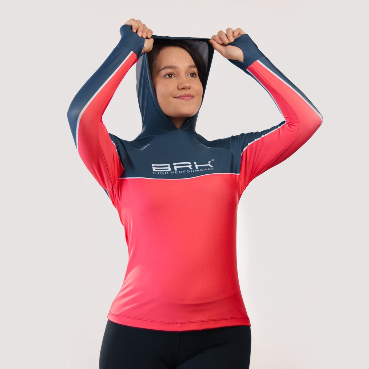 Camisa de Pesca Feminina Brk com Capuz Hybrid Red Blue Fishin com Proteção Solar UV50+